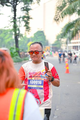 Race photo from NOTARACE 2025