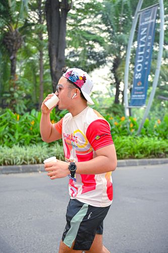 Race photo from NOTARACE 2025
