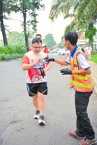 Race photo from NOTARACE 2025