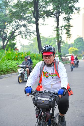 Race photo from NOTARACE 2025