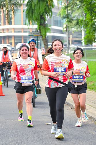 Race photo from NOTARACE 2025