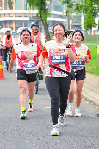 Race photo from NOTARACE 2025