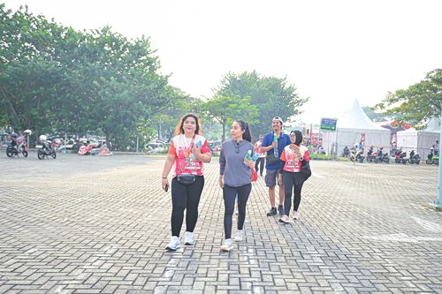 Race photo from NOTARACE 2025