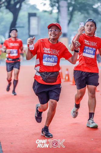 Race photo from ONE RUN 10K 2025
