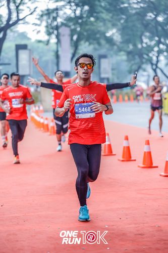Race photo from ONE RUN 10K 2025
