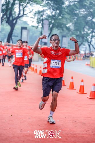 Race photo from ONE RUN 10K 2025