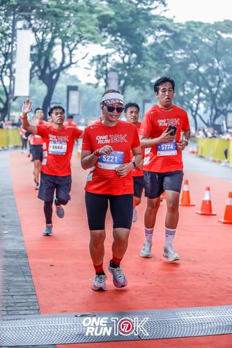 Race photo from ONE RUN 10K 2025