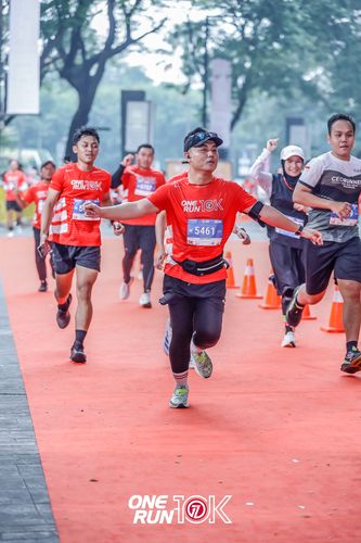 Race photo from ONE RUN 10K 2025