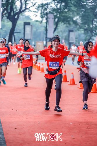 Race photo from ONE RUN 10K 2025