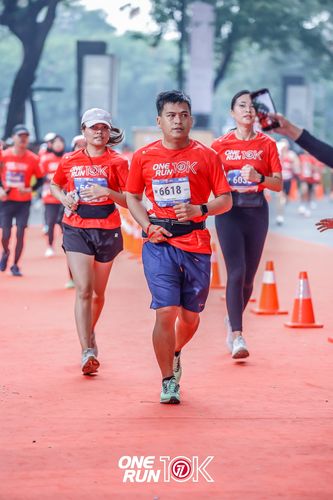 Race photo from ONE RUN 10K 2025
