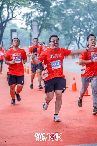 Race photo from ONE RUN 10K 2025