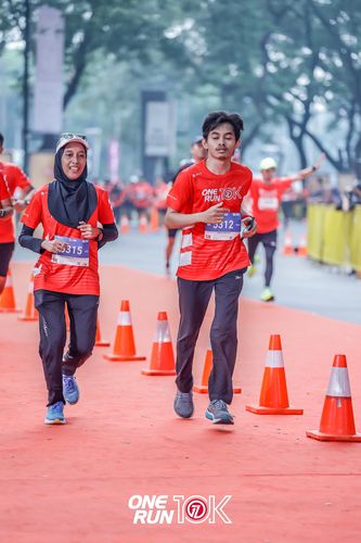 Race photo from ONE RUN 10K 2025