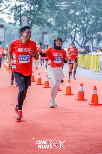 Race photo from ONE RUN 10K 2025