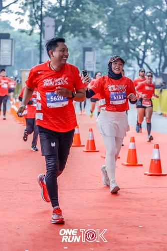Race photo from ONE RUN 10K 2025