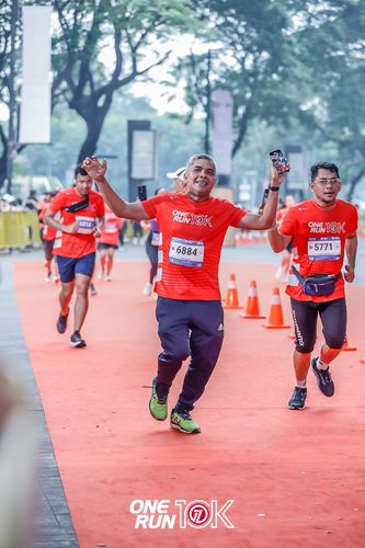 Race photo from ONE RUN 10K 2025