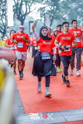 Race photo from ONE RUN 10K 2025