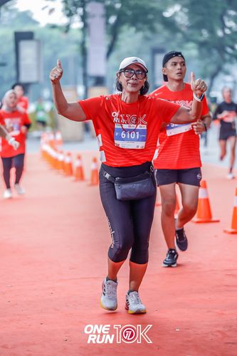 Race photo from ONE RUN 10K 2025