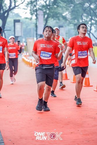 Race photo from ONE RUN 10K 2025