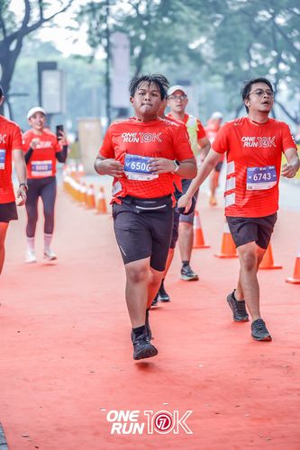 Race photo from ONE RUN 10K 2025