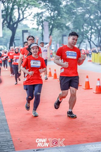 Race photo from ONE RUN 10K 2025