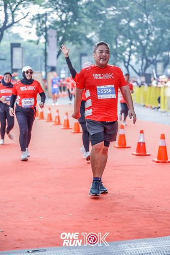 Race photo from ONE RUN 10K 2025