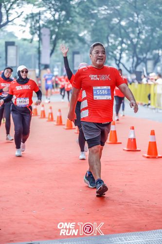 Race photo from ONE RUN 10K 2025
