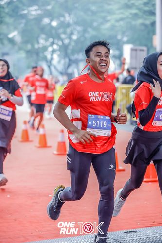 Race photo from ONE RUN 10K 2025