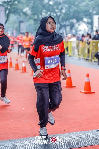 Race photo from ONE RUN 10K 2025