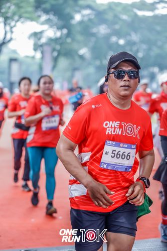 Race photo from ONE RUN 10K 2025