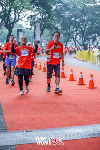 Race photo from ONE RUN 10K 2025
