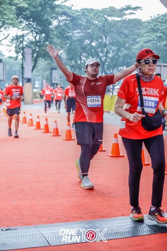 Race photo from ONE RUN 10K 2025