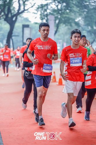 Race photo from ONE RUN 10K 2025