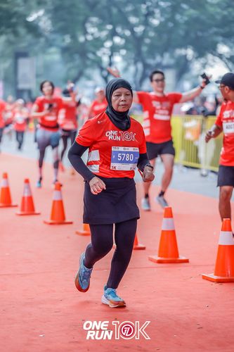 Race photo from ONE RUN 10K 2025