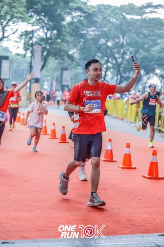 Race photo from ONE RUN 10K 2025