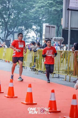 Race photo from ONE RUN 10K 2025