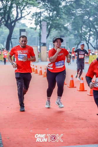 Race photo from ONE RUN 10K 2025