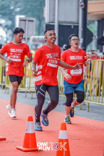 Race photo from ONE RUN 10K 2025
