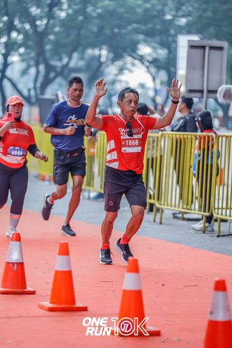 Race photo from ONE RUN 10K 2025