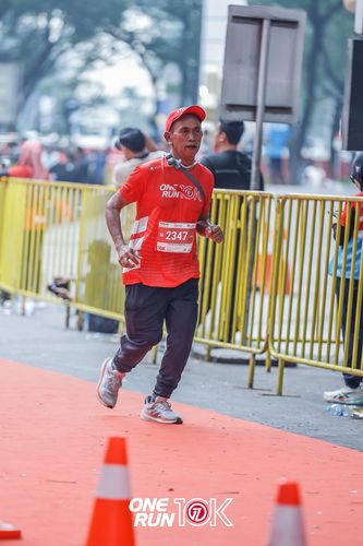 Race photo from ONE RUN 10K 2025