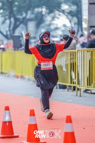 Race photo from ONE RUN 10K 2025