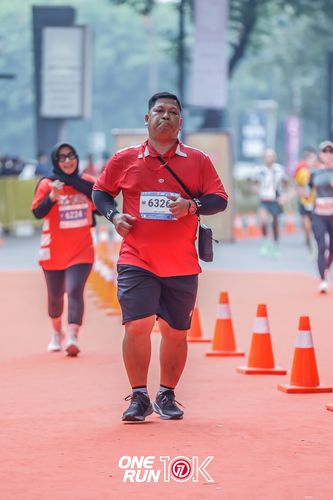 Race photo from ONE RUN 10K 2025
