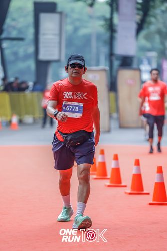 Race photo from ONE RUN 10K 2025