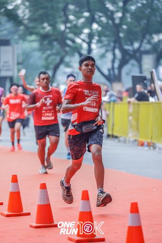 Race photo from ONE RUN 10K 2025