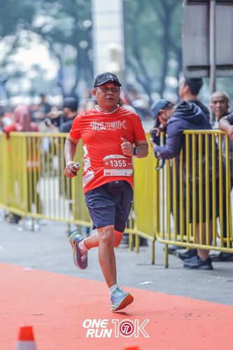 Race photo from ONE RUN 10K 2025