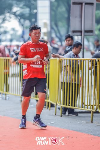 Race photo from ONE RUN 10K 2025