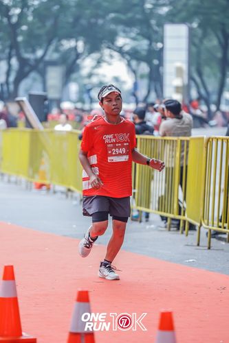 Race photo from ONE RUN 10K 2025