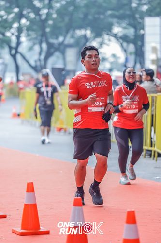Race photo from ONE RUN 10K 2025