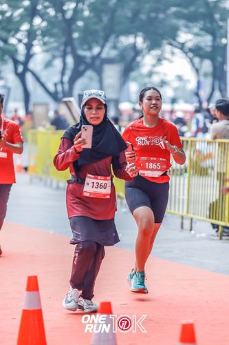 Race photo from ONE RUN 10K 2025