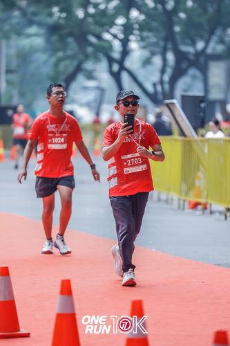 Race photo from ONE RUN 10K 2025