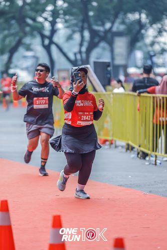 Race photo from ONE RUN 10K 2025